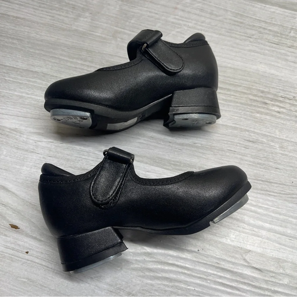 Dream Pairs Mary Jane Black Tap Shoes Toddler Little Girl’s size 8